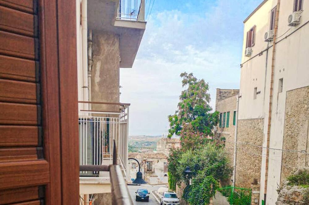 Photo of Patio Balcony in Alcamo Historic Center