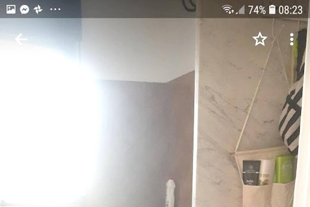 Photo of Bathroom in Acate