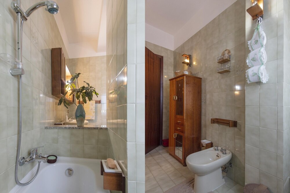 Photo of Bathroom in Paparella