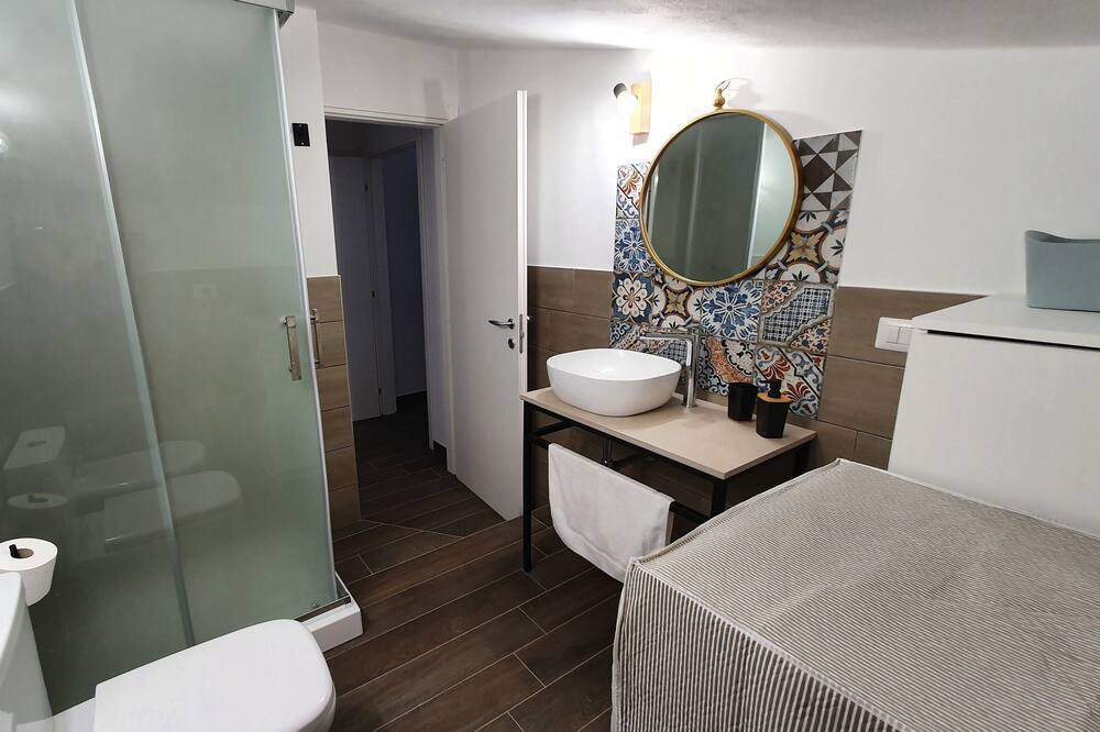 Photo of Bathroom in Gallina