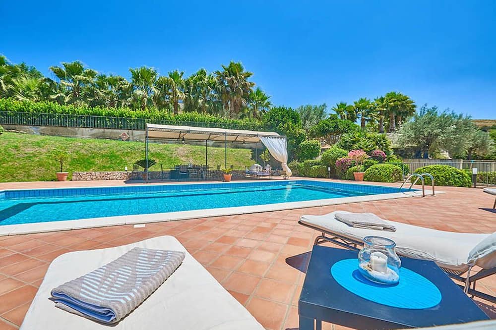 Photo of Outdoor in Lentini