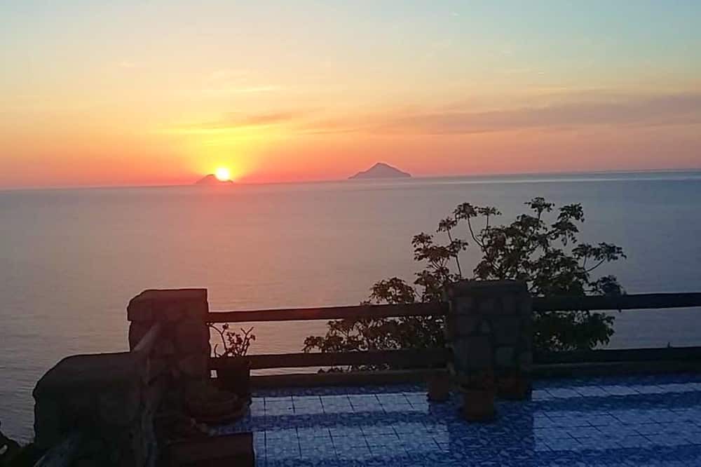 Photo of Others in Vulcano Porto