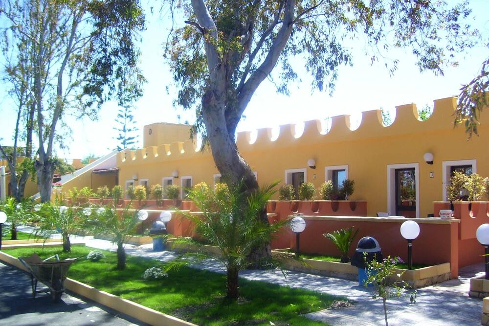Photo of Others in San Giorgio-Librino-San Giuseppe la Rena-Zia Lisa-Villaggio Sant'Agata