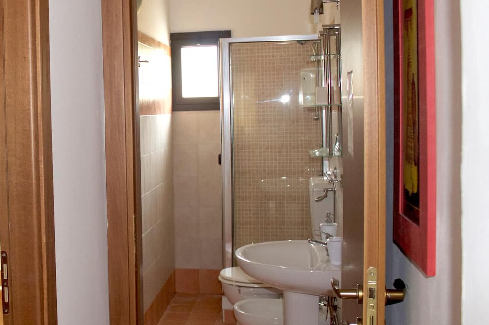 Photo of Bathroom in San Giorgio-Librino-San Giuseppe la Rena-Zia Lisa-Villaggio Sant'Agata