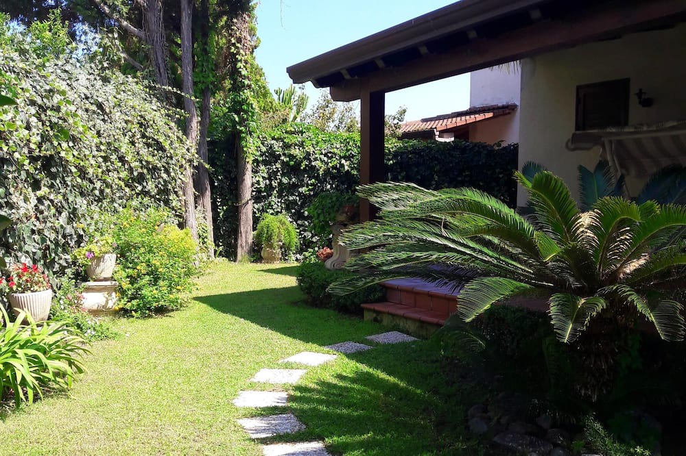 Photo of Outdoor in Furnari