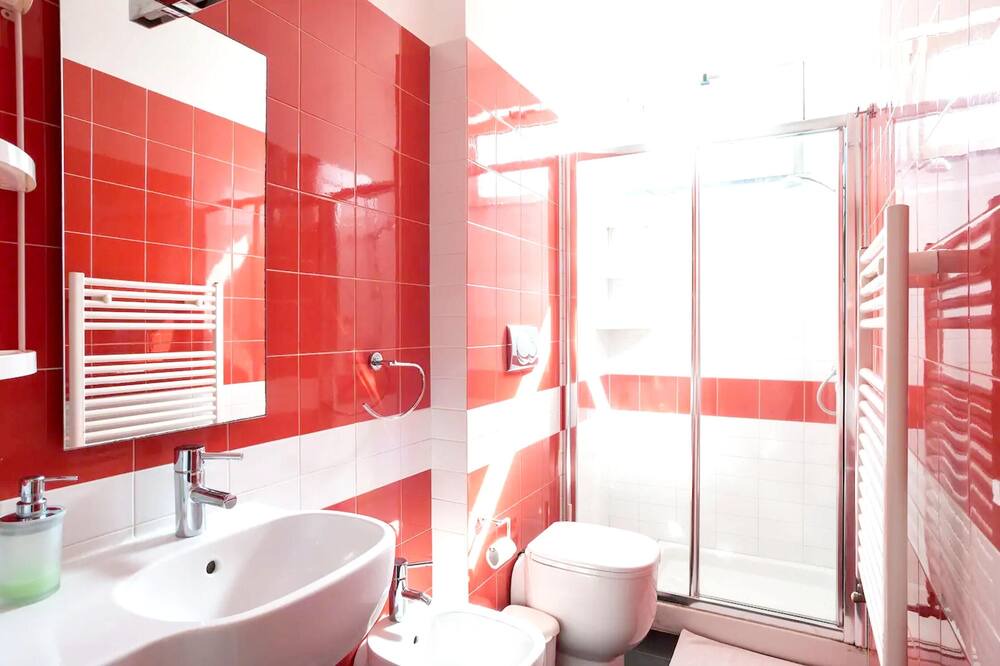Photo of Bathroom in Nicolosi