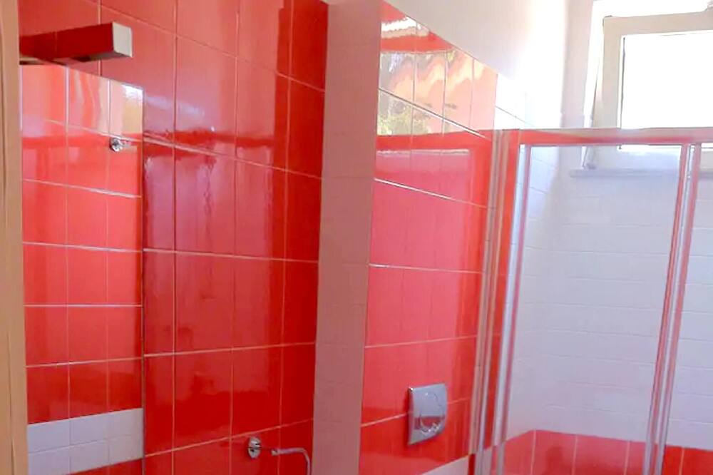 Photo of Bathroom in Nicolosi
