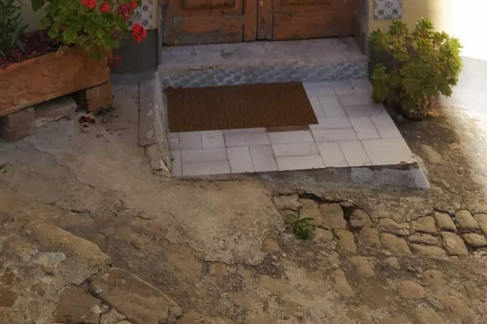 Photo of Outdoor in Pollina