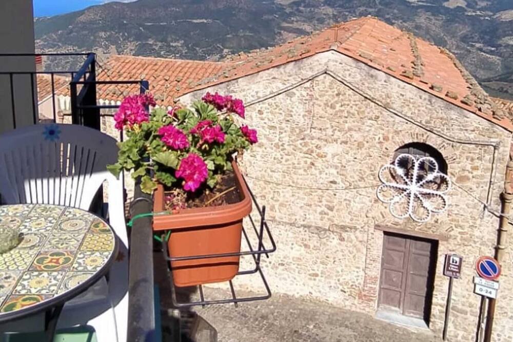 Photo of Patio Balcony in Pollina
