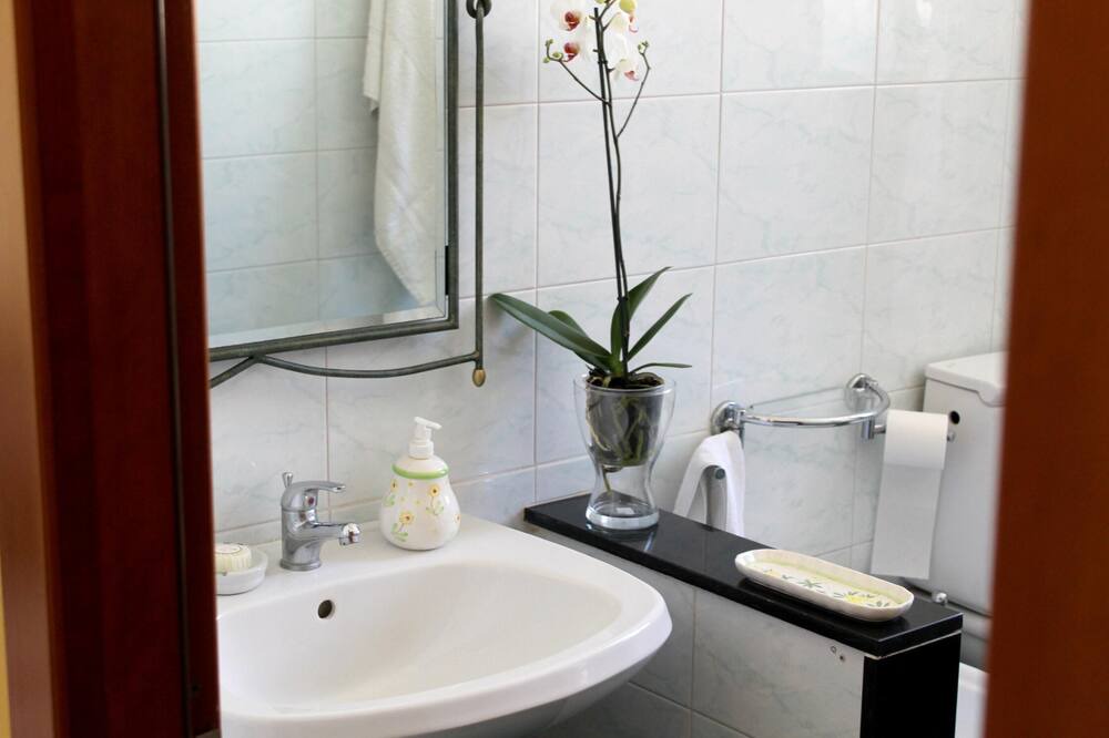 Photo of Bathroom in Santa Lucia