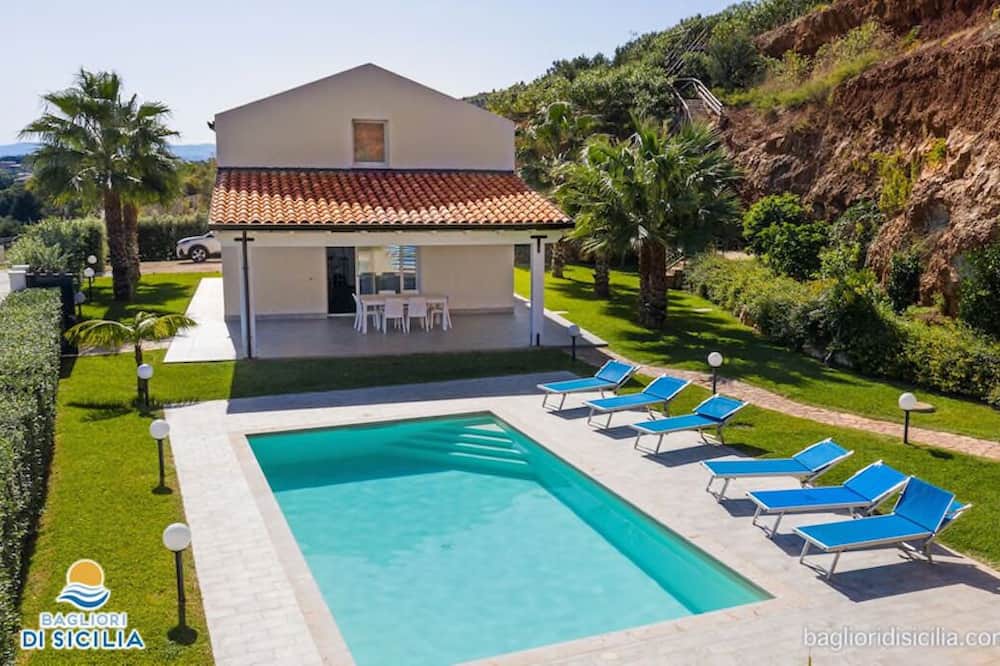 Photo of Outdoor in Scopello