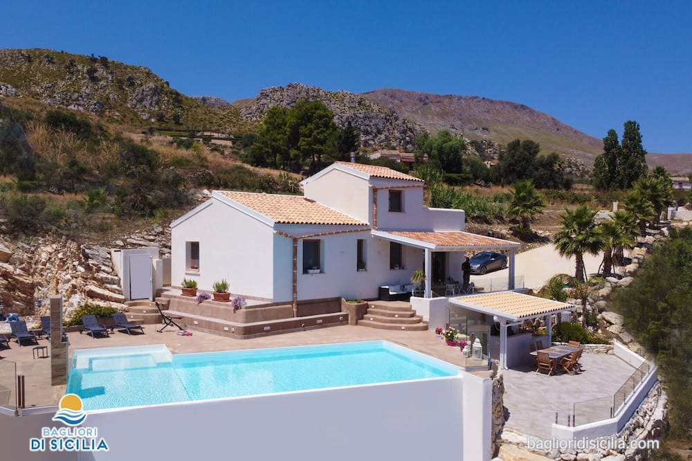 Photo of Outdoor in Scopello