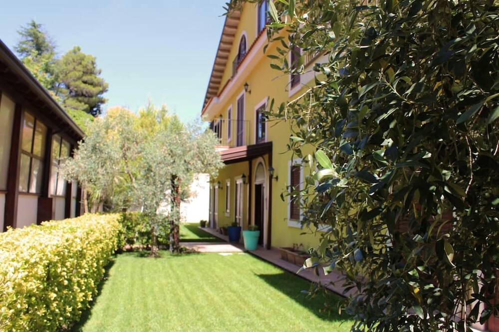 Photo of Outdoor in Nicolosi