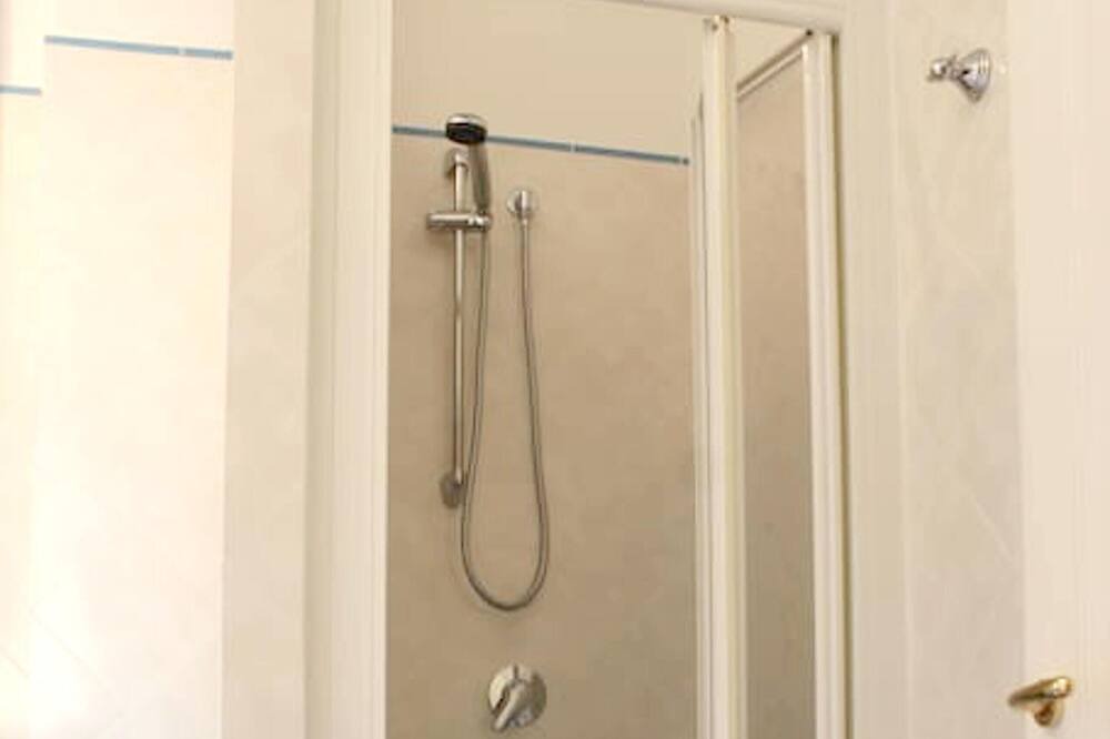 Photo of Bathroom in Nicolosi