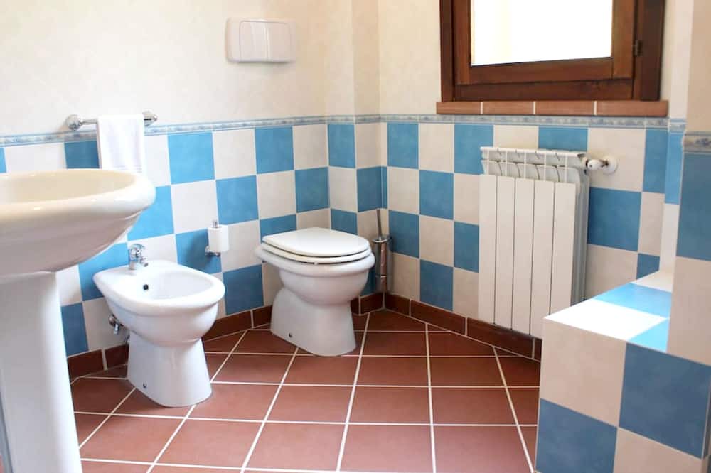 Photo of Bathroom in Nicolosi