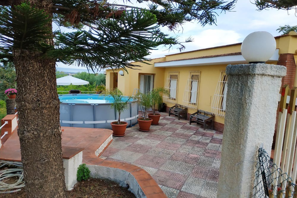 Photo of Outdoor in Isola