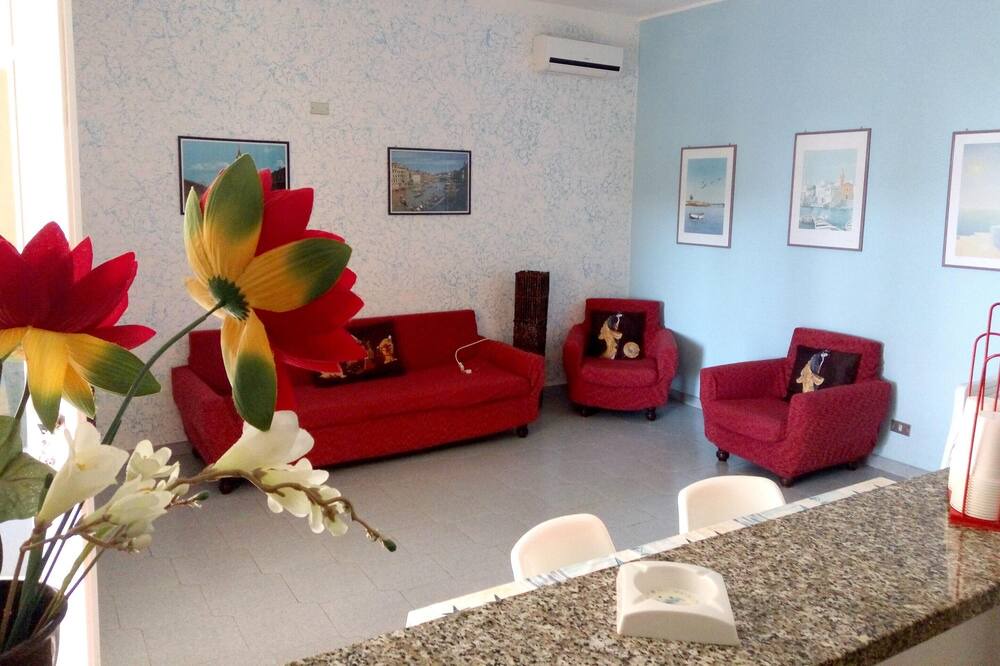 Photo of Livingroom in Isola
