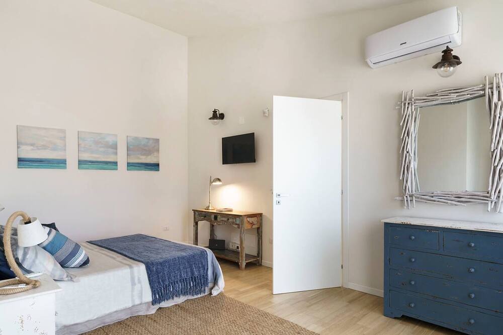 Photo of Bedroom in Punta Milocca