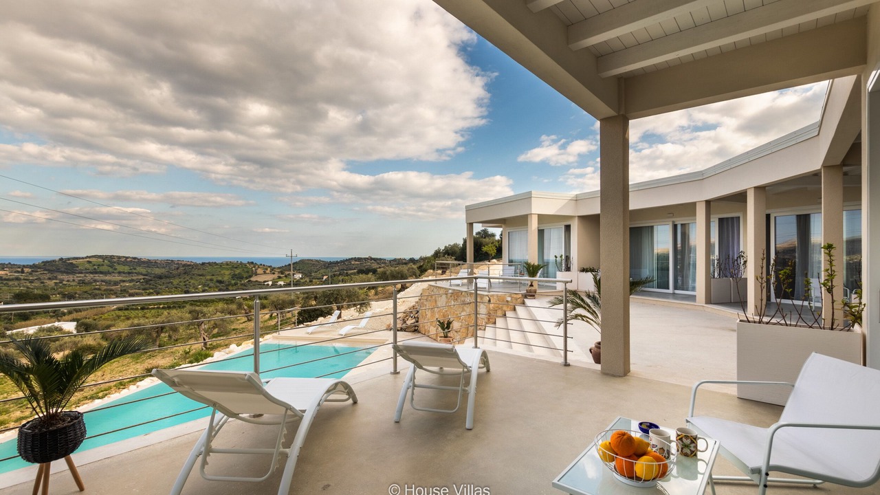 Photo of Patio Balcony in Avola