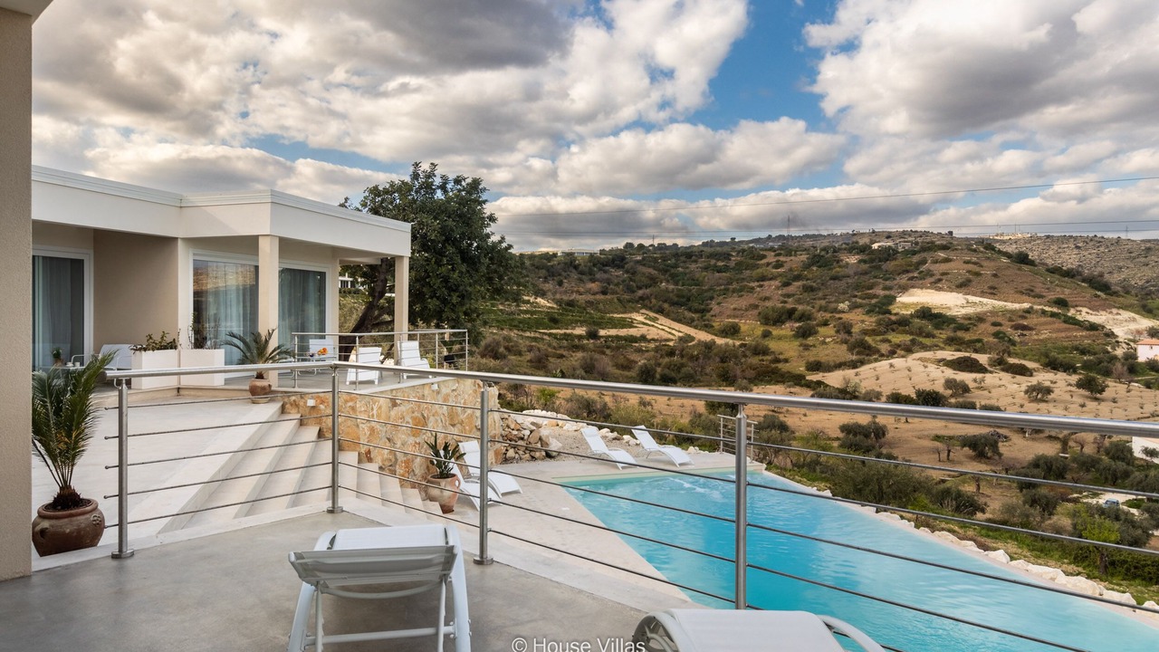 Photo of Outdoor in Avola