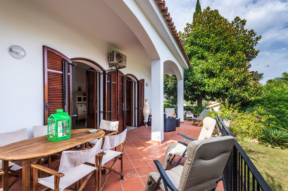 Photo of Patio Balcony in Fontane Bianche