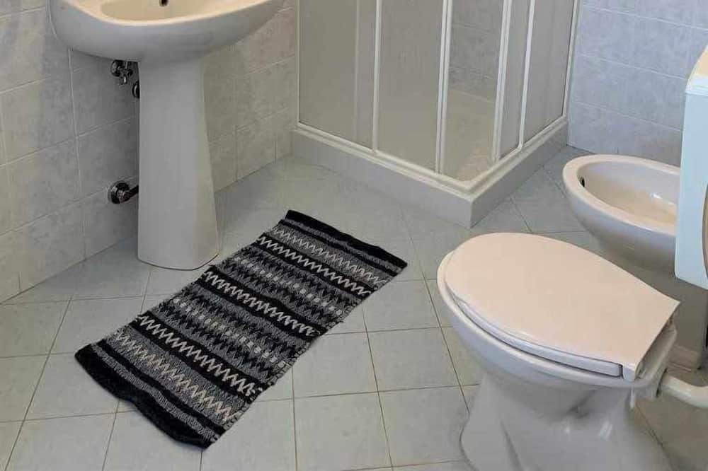 Photo of Bathroom in Malfa