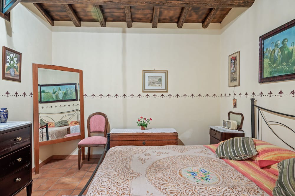 Photo of Bedroom in Maletto