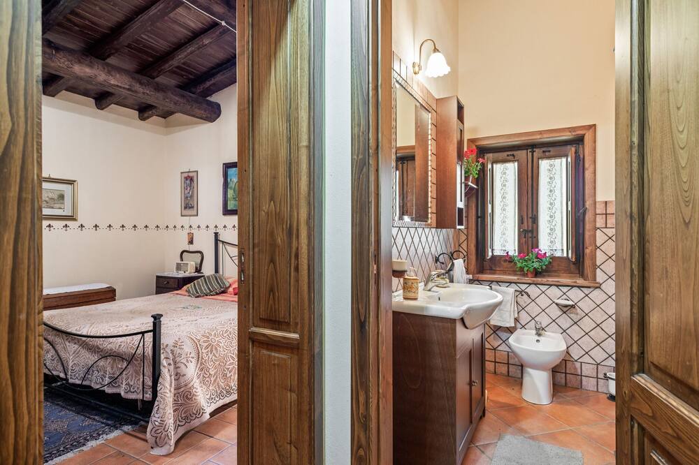 Photo of Bedroom in Maletto