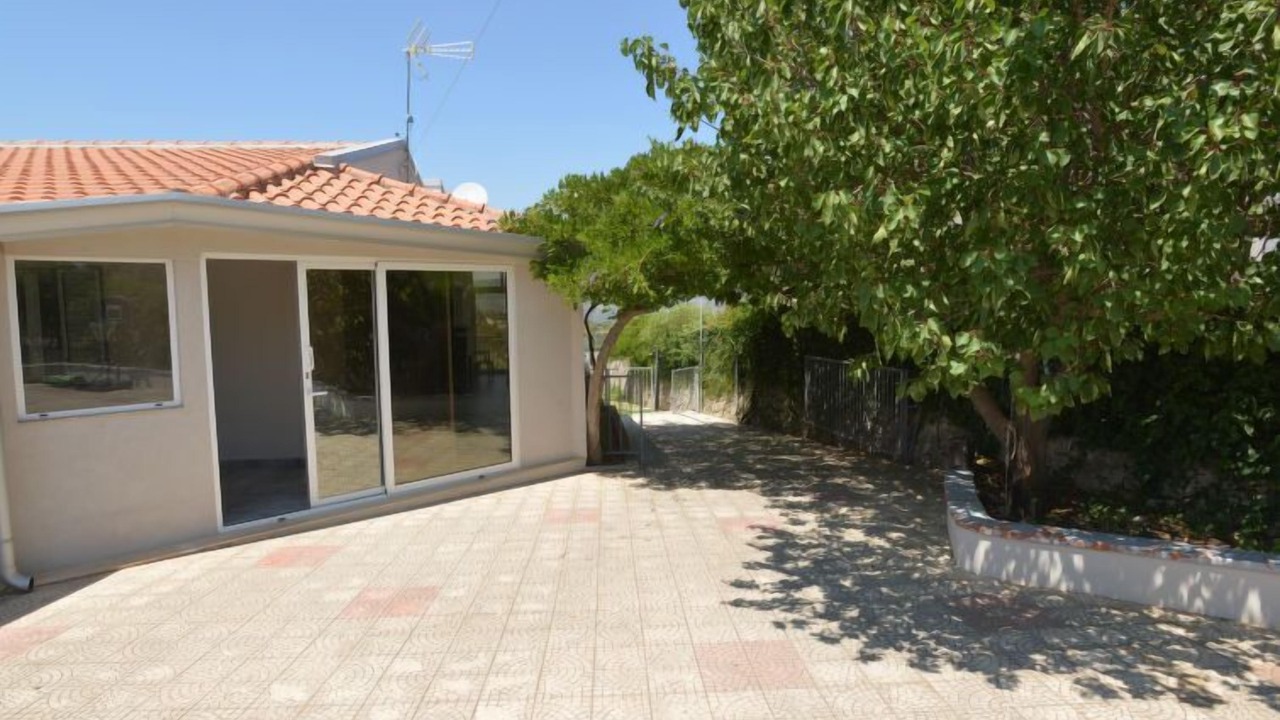 Photo of Outdoor in Solarino