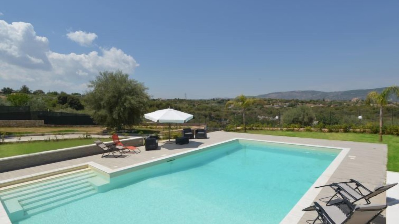Photo of Outdoor in Solarino