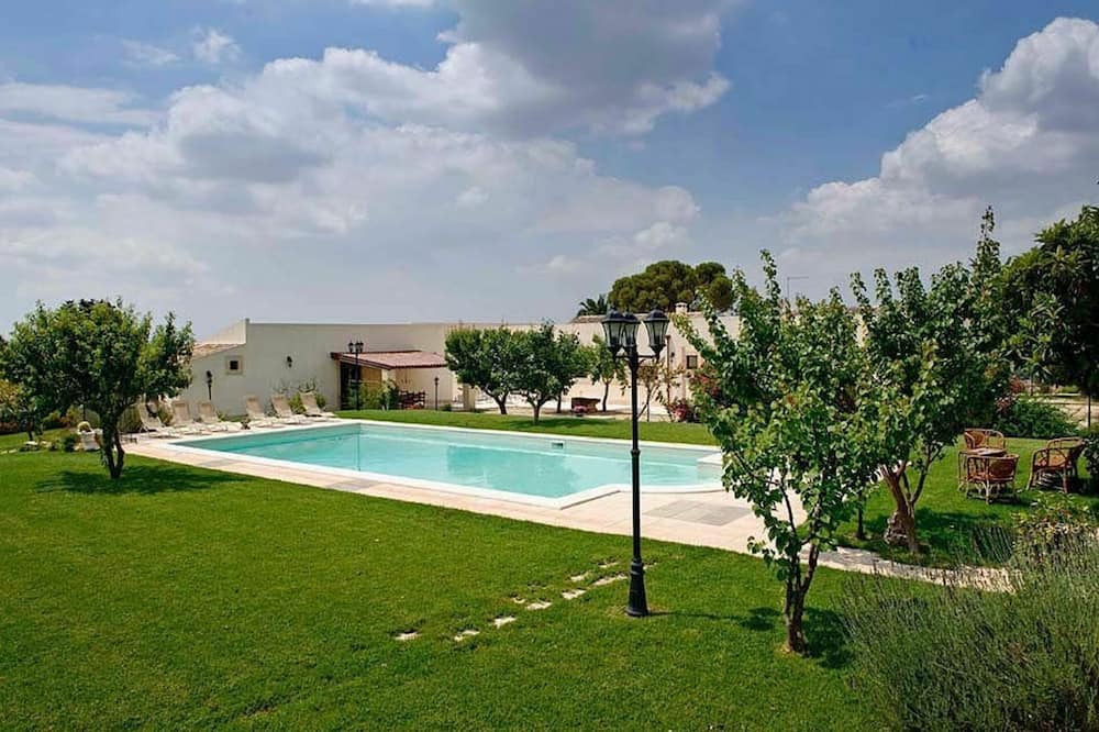 Photo of Outdoor in Noto