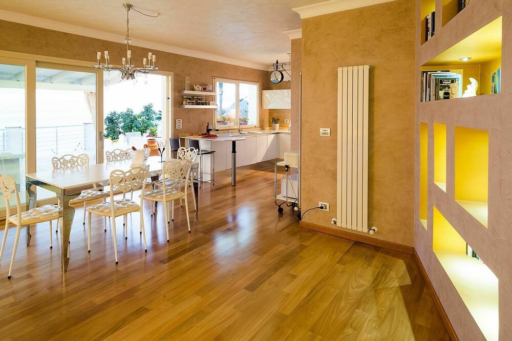 Photo of Livingroom in Letojanni