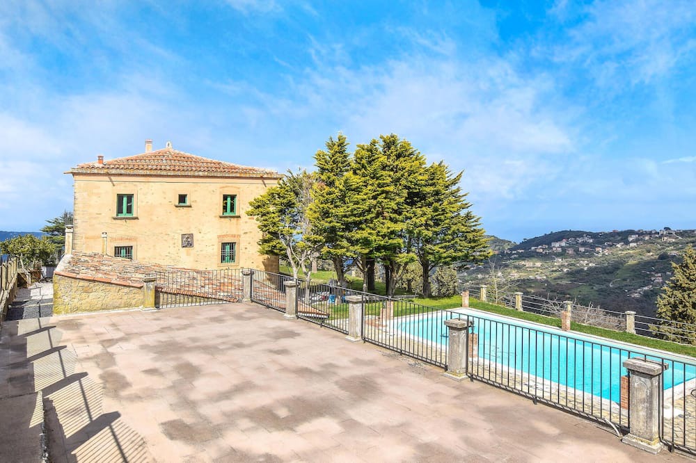 Photo of Outdoor in Ficarra