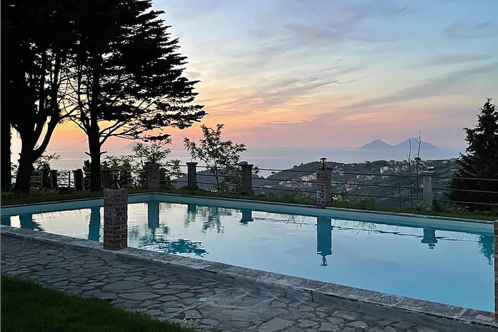 Photo of Outdoor in Ficarra