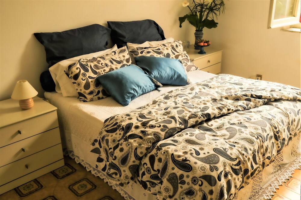 Photo of Bedroom in Carini
