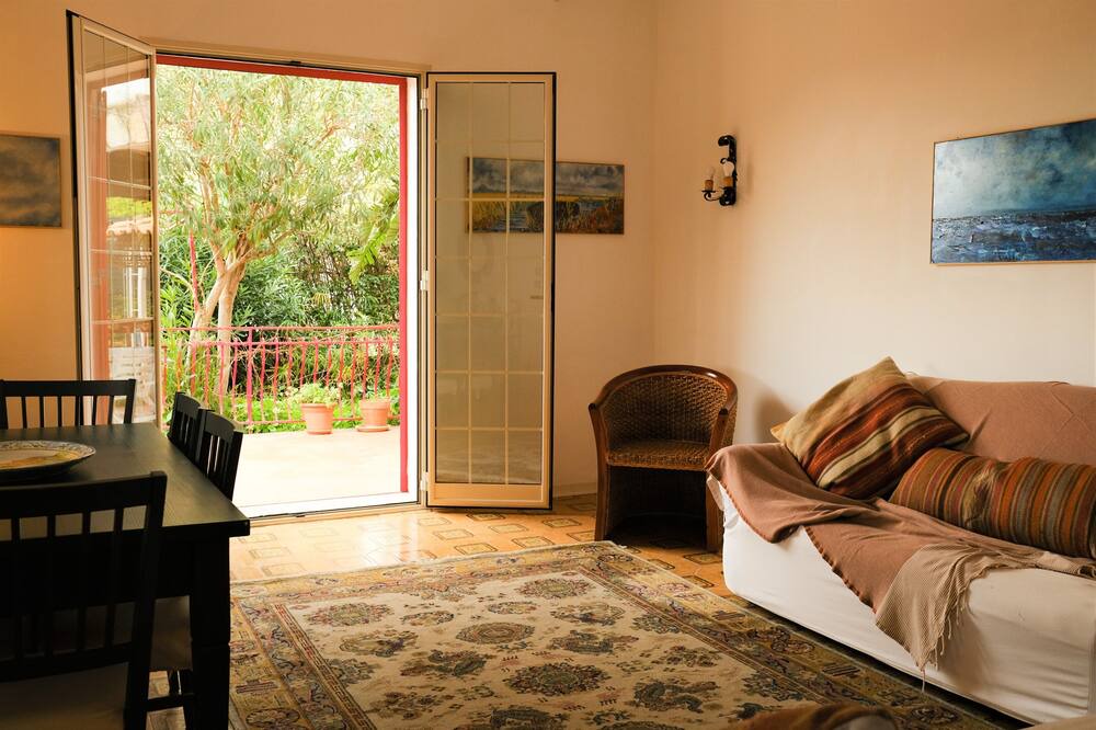 Photo of Livingroom in Carini