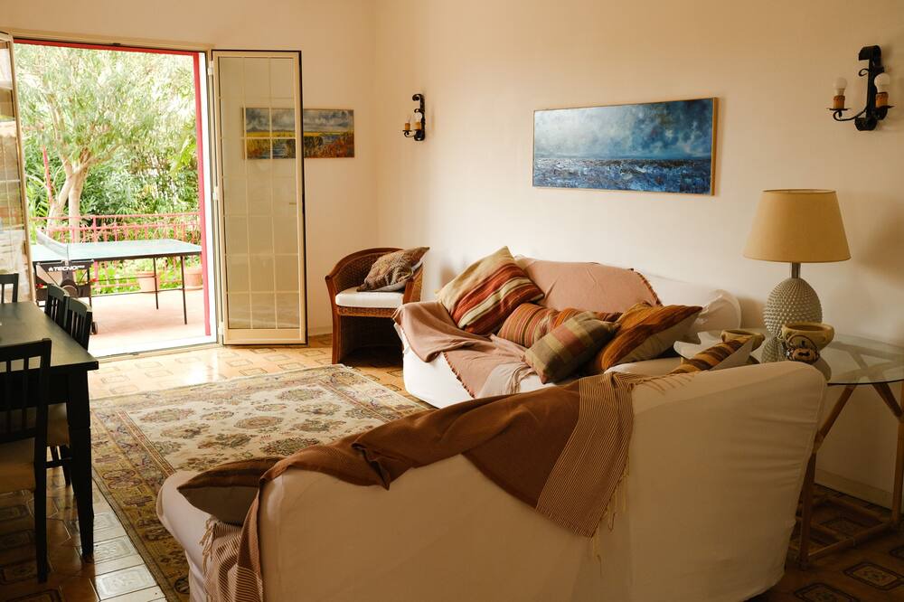 Photo of Livingroom in Carini