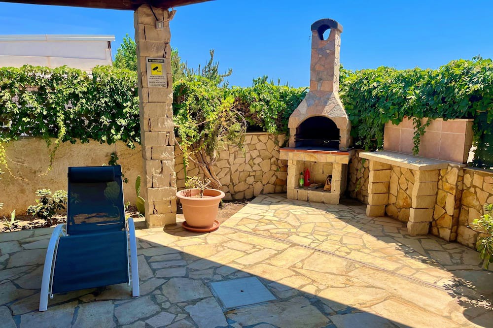 Photo of Patio Balcony in Reitani