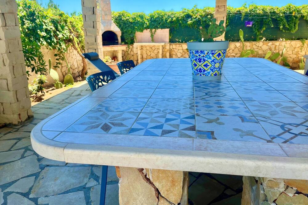 Photo of Patio Balcony in Reitani