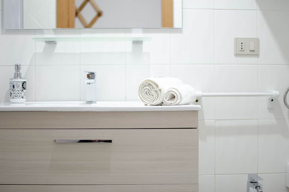 Photo of Bathroom in Reitani