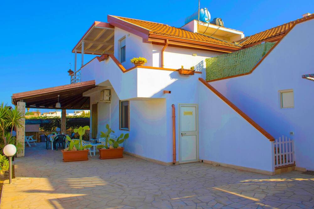 Photo of Outdoor in Reitani
