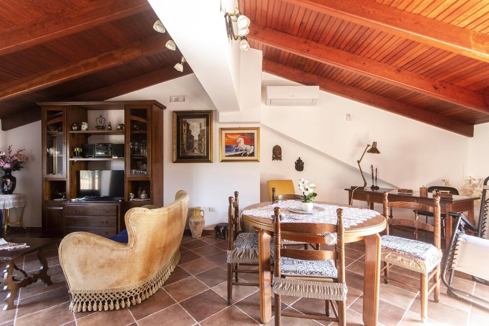 Photo of Livingroom in Savoca
