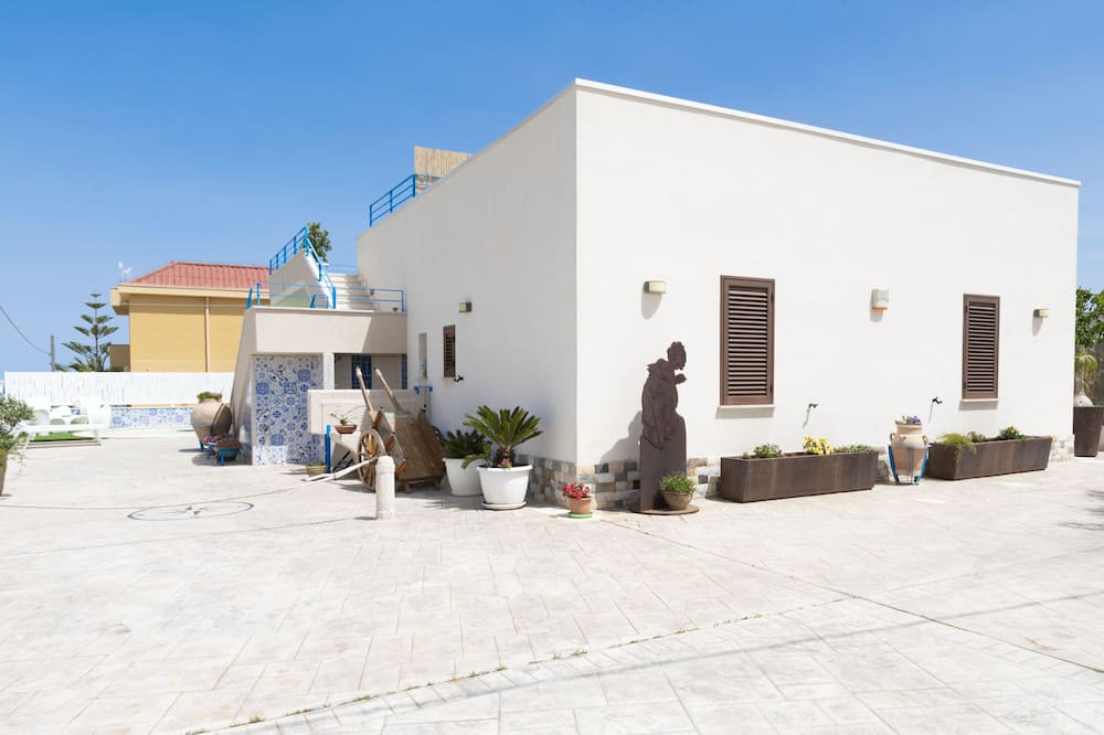 Photo of Outdoor in Alcamo Marina