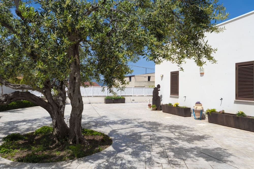 Photo of Outdoor in Alcamo Marina