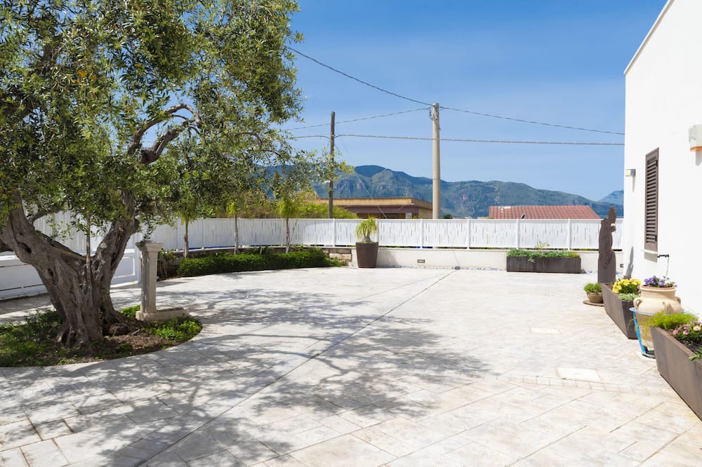 Photo of Outdoor in Alcamo Marina