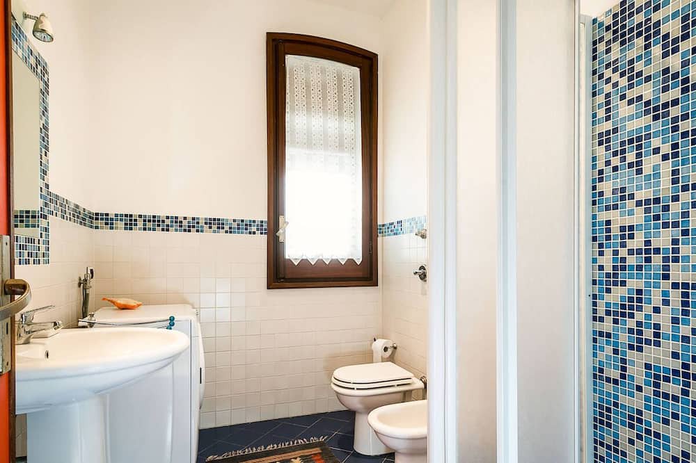 Photo of Bathroom in Custonaci