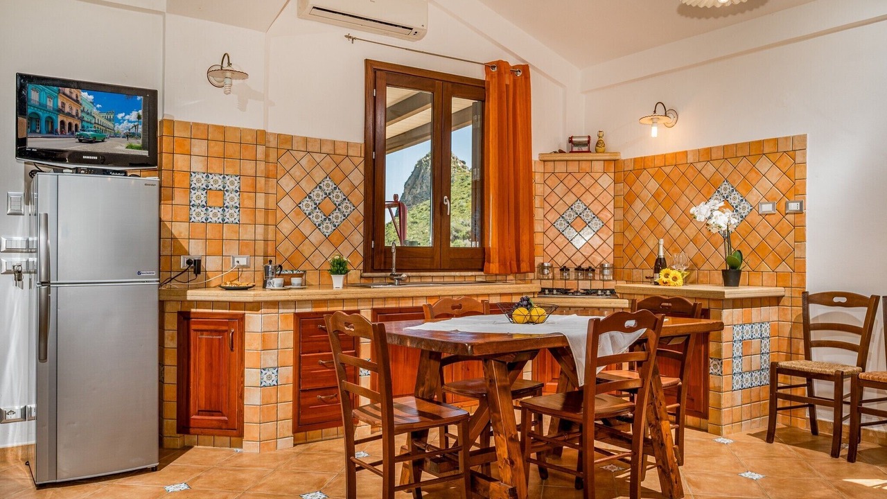 Photo of Patio Balcony in Scopello