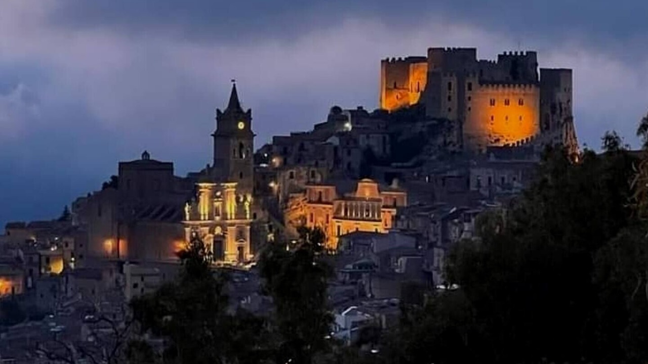 Photo of Buildings in Caccamo