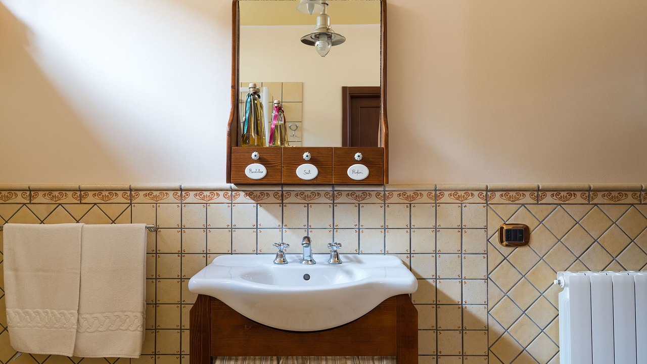 Photo of Bathroom in Paceco