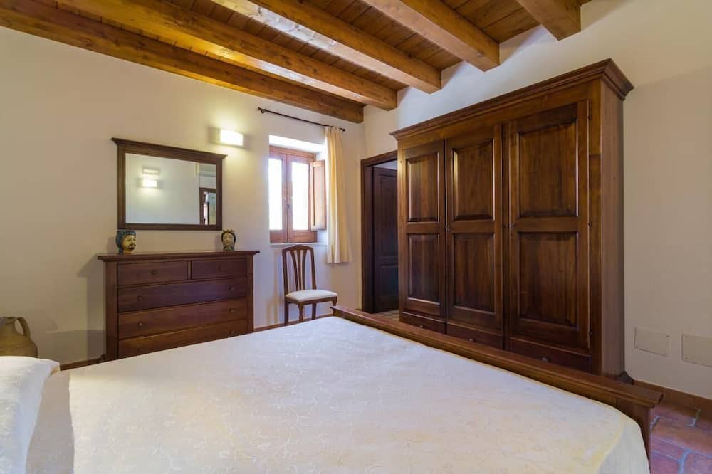 Photo of Others in Casa Papa
